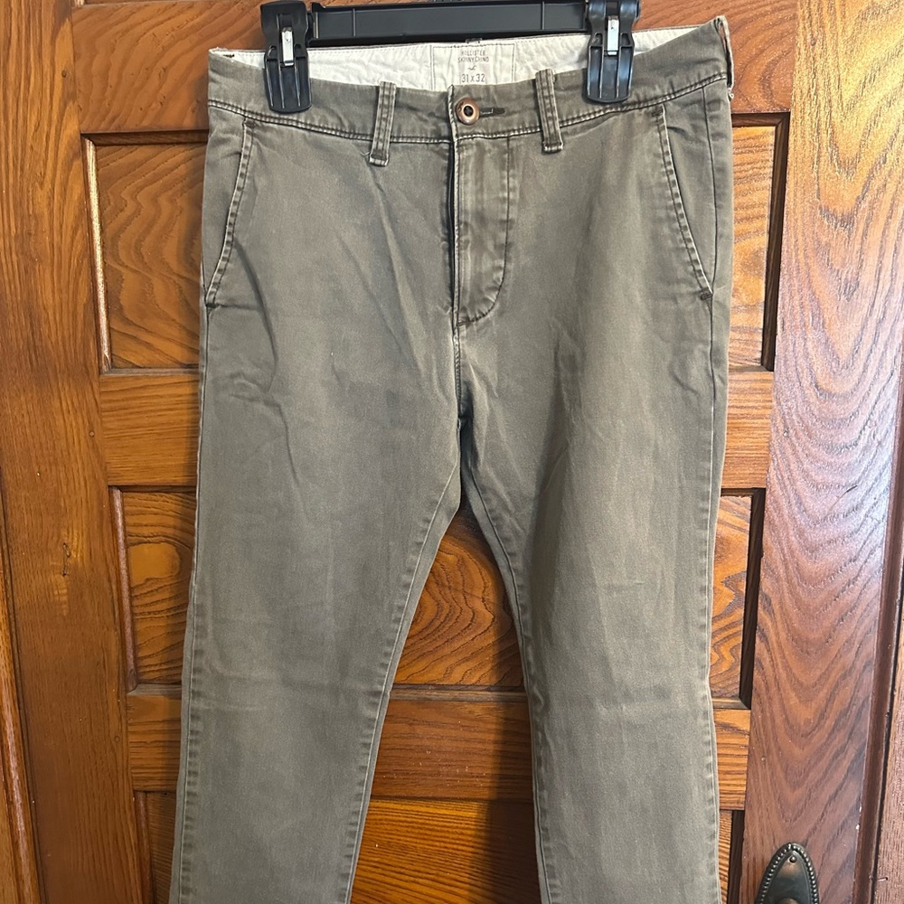 Hollister Men's Khaki Chinos